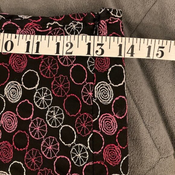 Unique RW&CO. Circle Print Mini Skirt - Size 0 - Picture 4 of 7